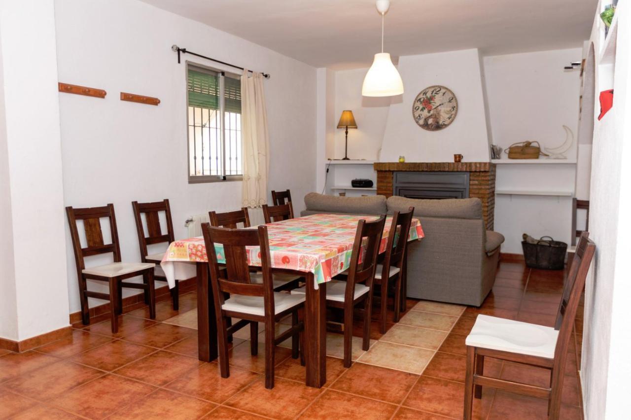 Vila Casa Jurinea Alzar Torres  Exteriér fotografie