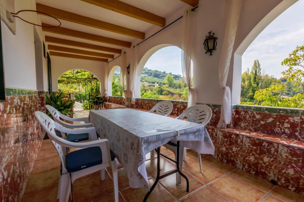 Vila Casa Jurinea Alzar Torres  Exteriér fotografie